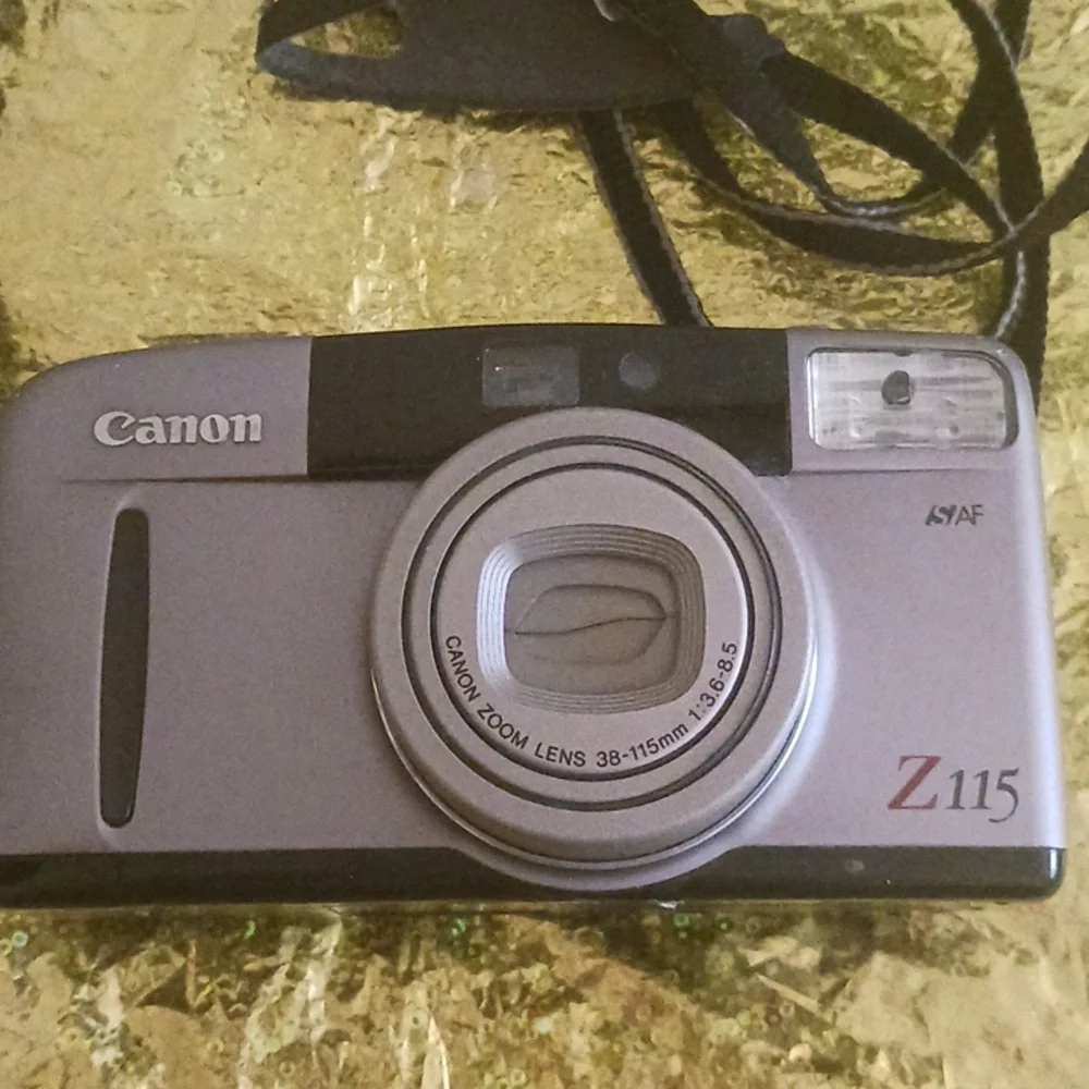 Camera - Picture 7 of 12